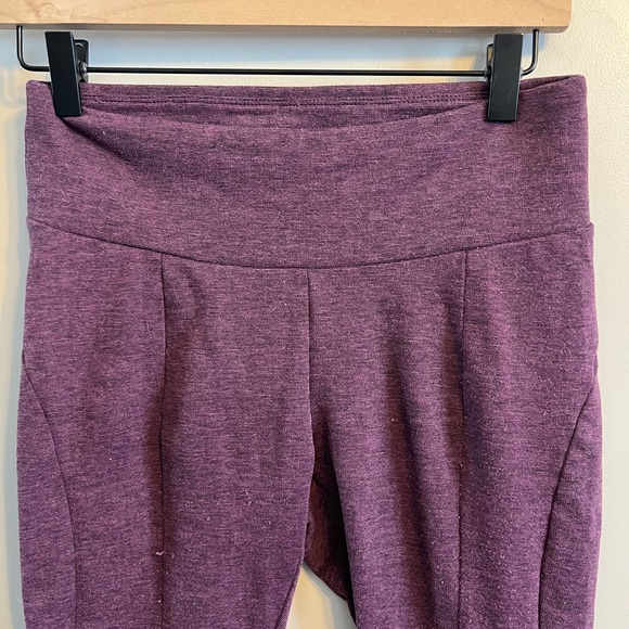 Prana Thick Stretchy Purple Pink Fuschia Leggings Workout Pant Women Size Med - Picture 2 of 7